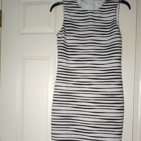 Calvin Klein 4WomensBlackWhiteStriped 1/2ZipperBodyconLinedSheathDress Stretch. - Picture 1 of 11